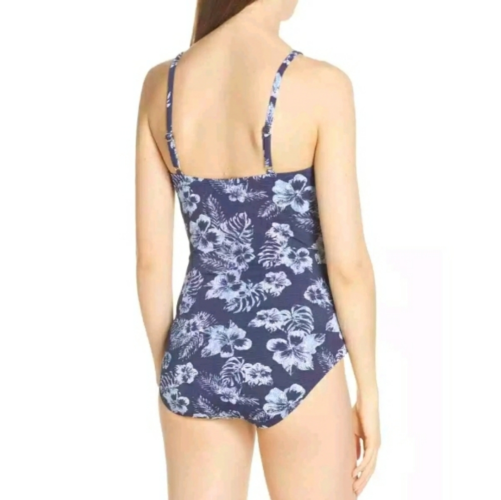 🎀CLEARANCE🎀 NWT TOMMY BAHAMA Picot trim Swim Bathing 👙 SUIT. Designer $149 - Picture 3 of 7